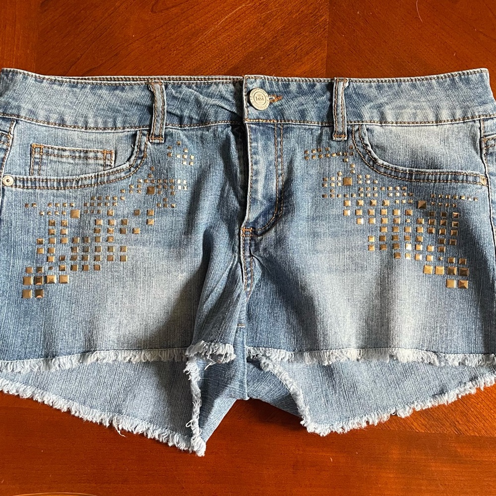L.e.i Ashley Low rise Denim Jean Shorts